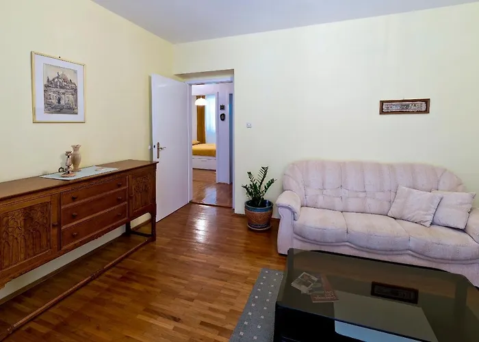 Comfortable Neda 58m2 Next To Beach&old Town, Beautiful Location Dubrovnik